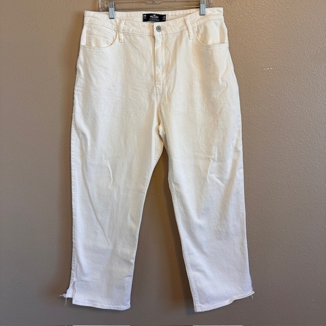 Hollister Women&rsquo;s Ultra High Rise Dad Jean Vintage Stretch White 17R 33×31