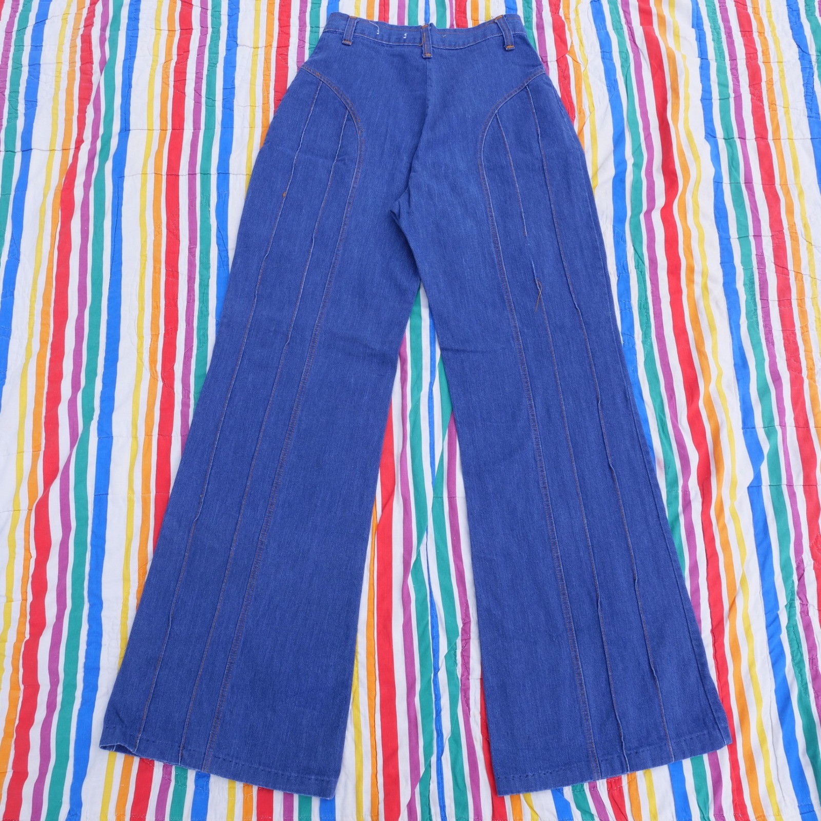 AMAZING RARE True vintage 1970s 100% cotton denim high rise bell bottom jeans