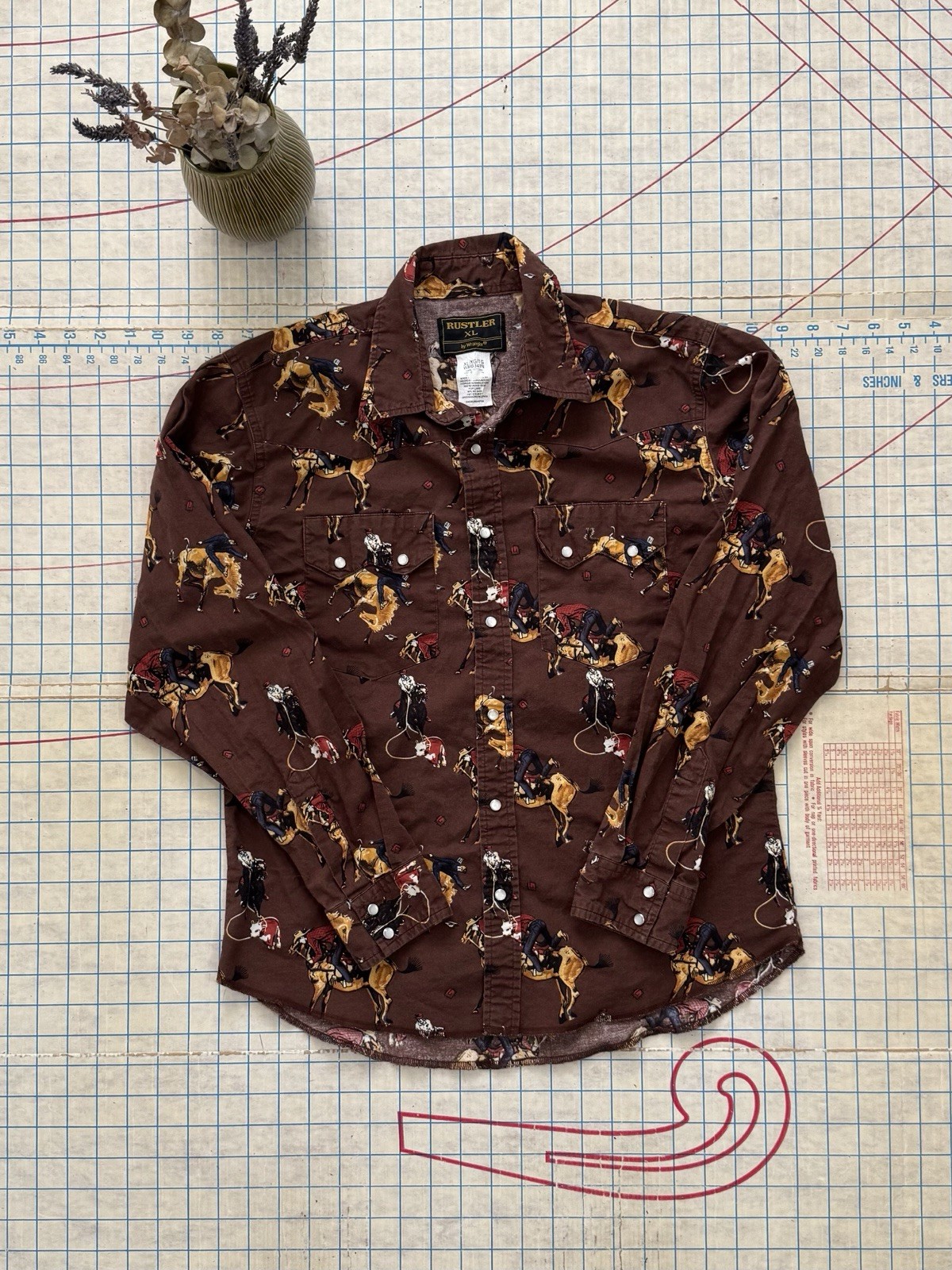 Vintage Rustler by Wrangler Pearl Snap Button Up Brown Fits Womens Small