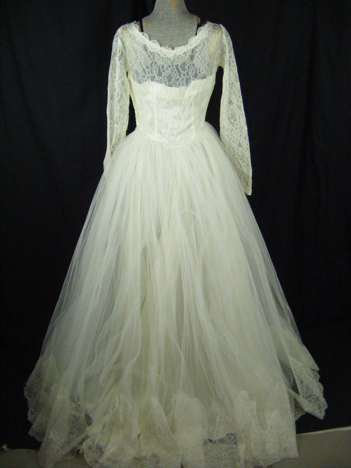 Dated 1955 Vtg Ivory Lace Net Illusion Full Tulle Wedding Dress-Bust 36/2XS