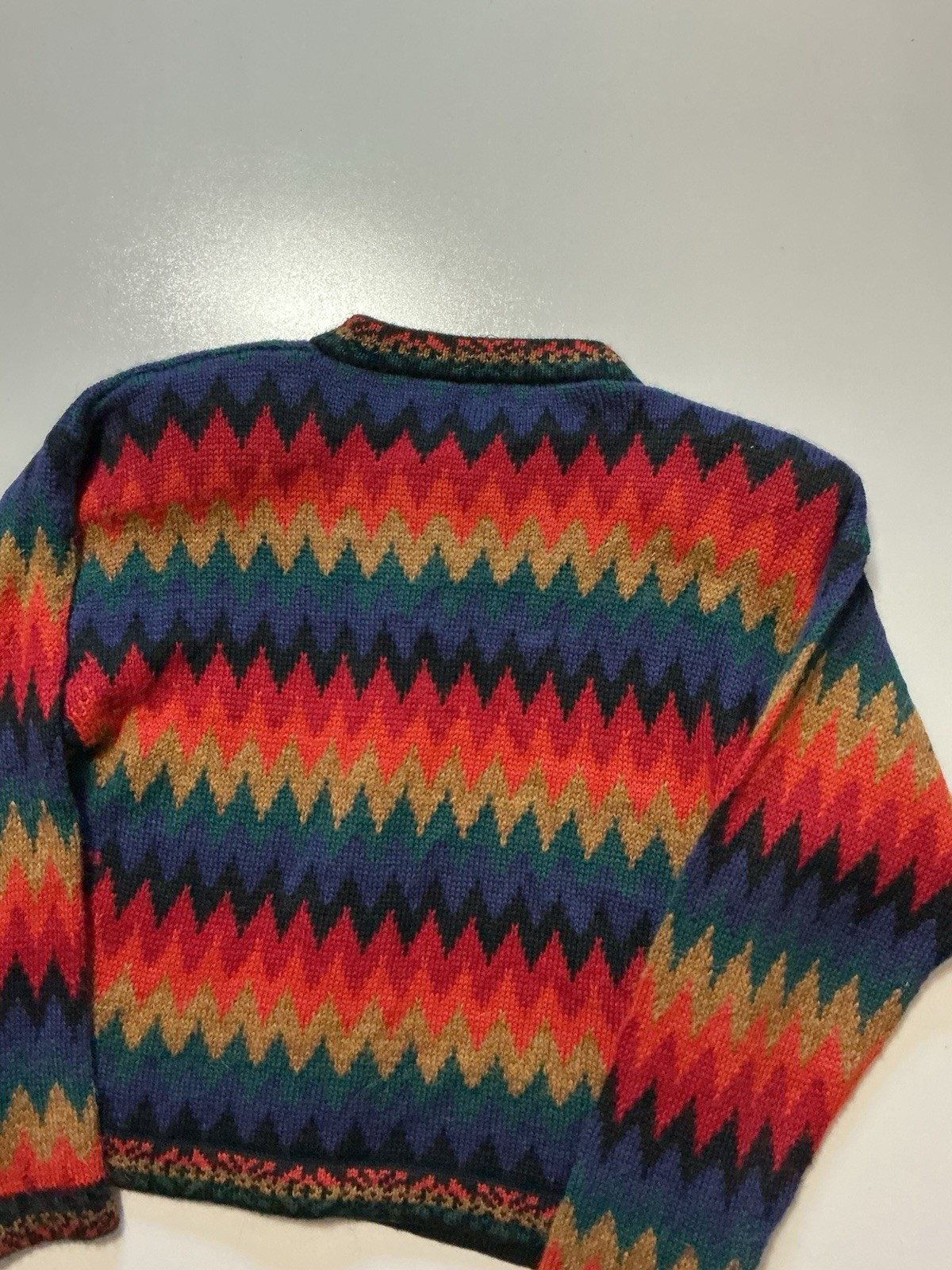Vintage Artesania Cusco Peruvian 100% Alpaca Knit Andes Button Cardigan Sweater