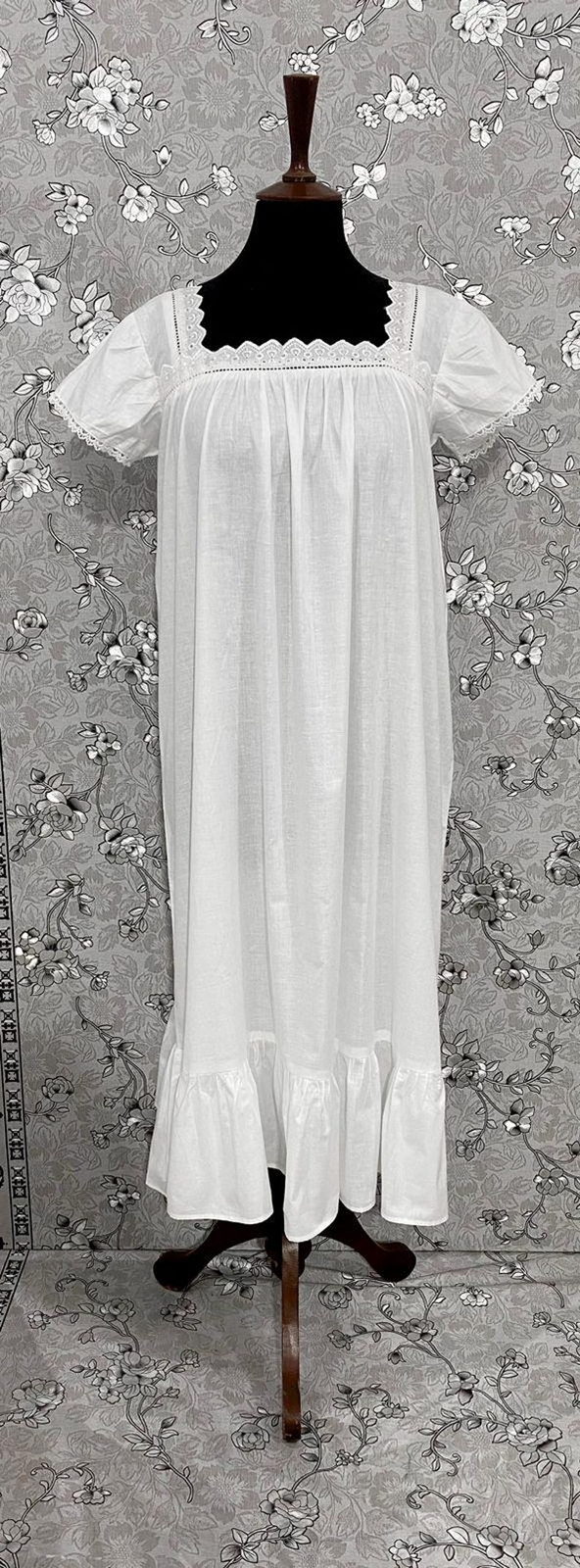 SoieRose Two-Tone 100% Cotton Victorian Nightgown with Intricate Lace – SR-1038