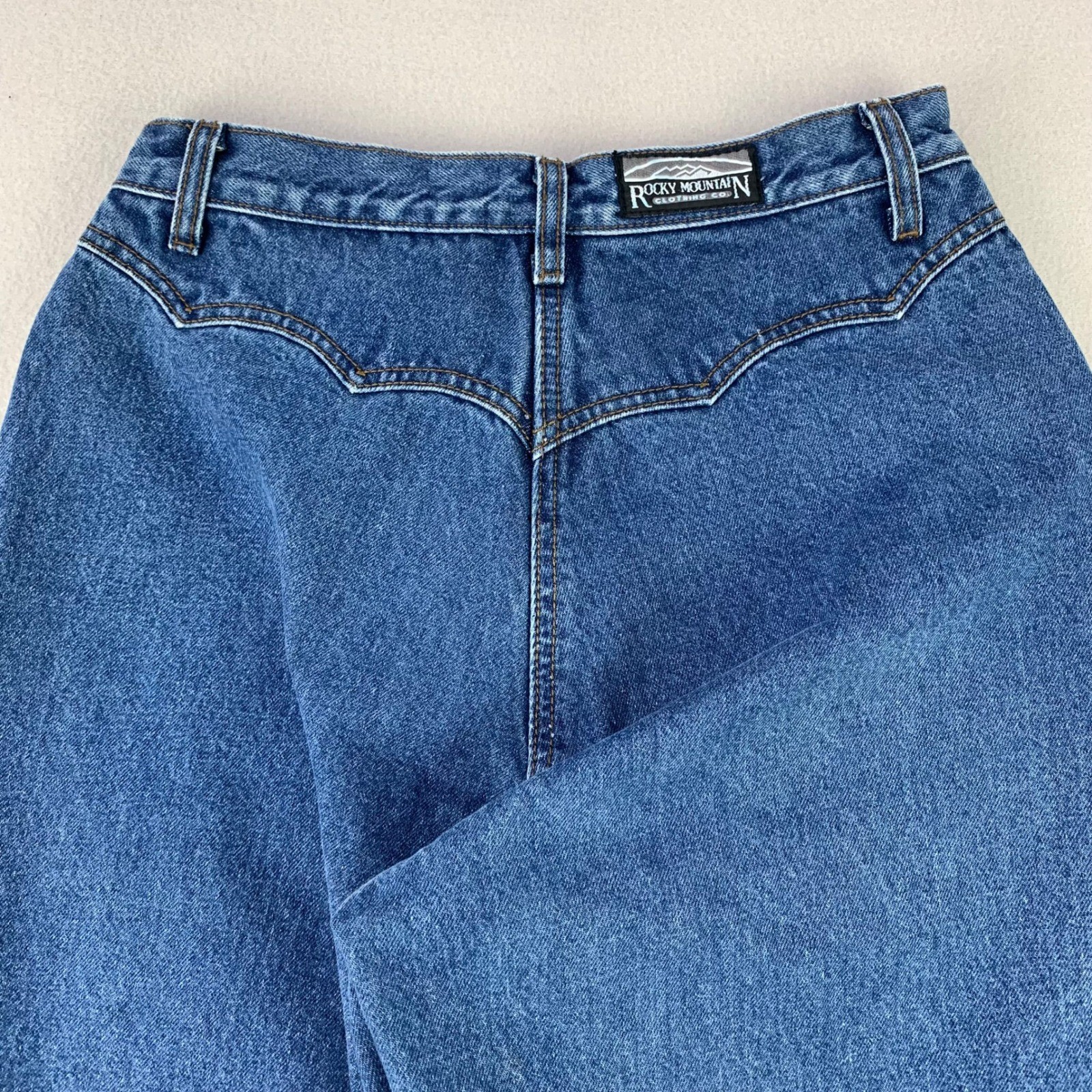 VTG Rocky Mountain Jeans Women 32/13 Blue Western High Rise Tapered Leg Bareback
