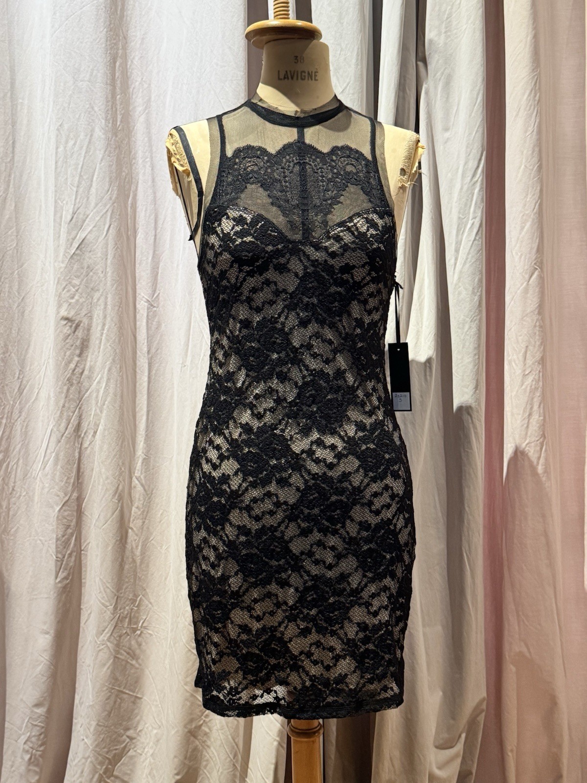 Ann Ferriday Vintage Stock Mesh Trimmed Lace Mini S