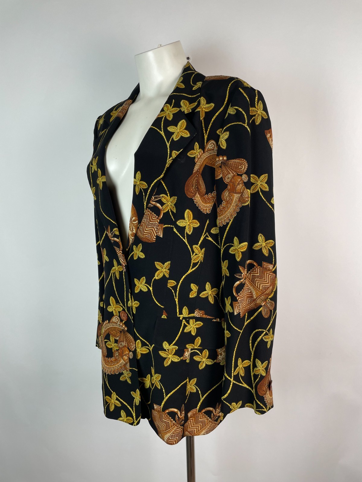 VTG 80s Rare Stunning Tribal Print Black 100% Silk Jacket 42 Germany
