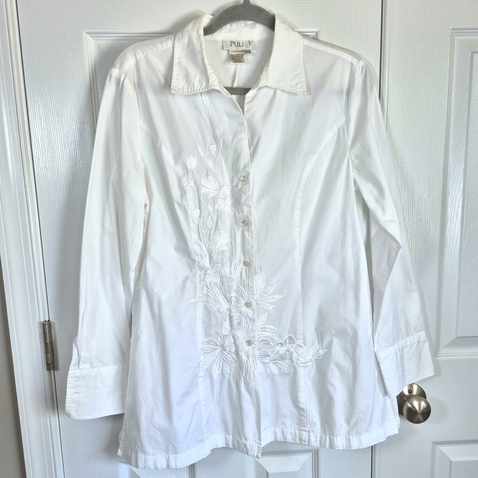 Vintage Puli white button down shirt floral embroidery women&rsquo;s 12