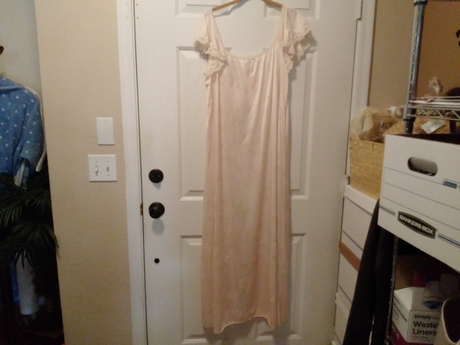 Vintage Pegnoir Nightgown & Robe Set MISS ELAINE SZ Med Soft Peach Floral