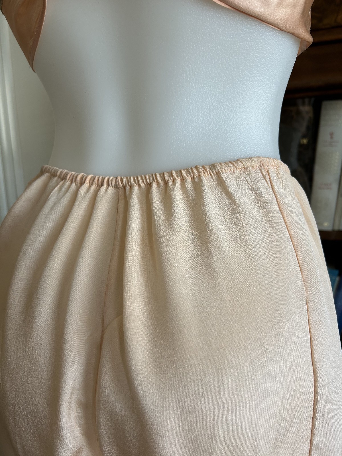 Vintage 1920s Blush Pink Bloomers Lace Trim Ribbon Antique Lingerie Rare S M 28
