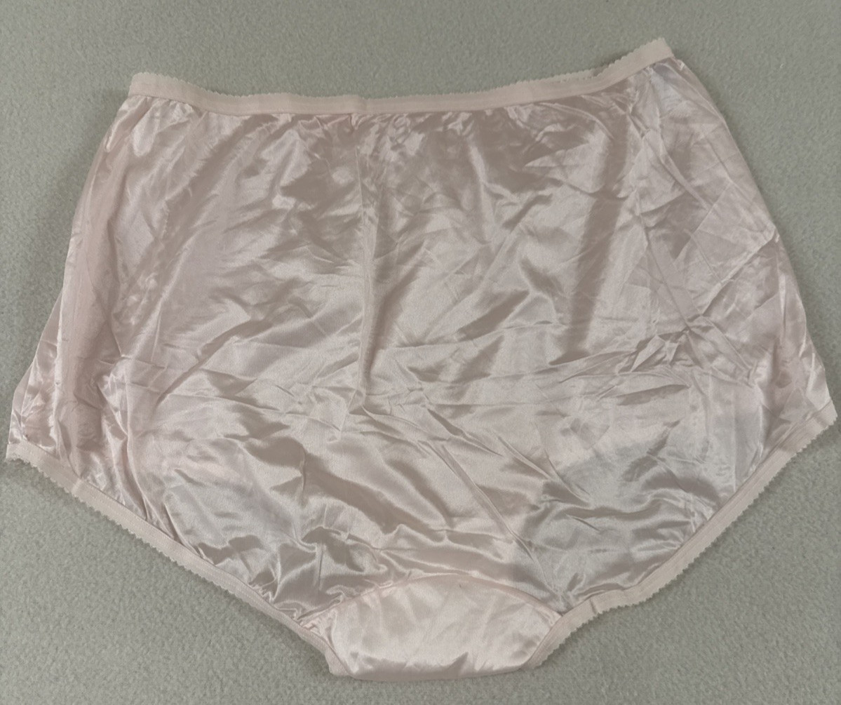 Vtg 100% Nylon Underscore Panties Pink Brief Sz Large NWOT Granny JCPenney&rsquo;s