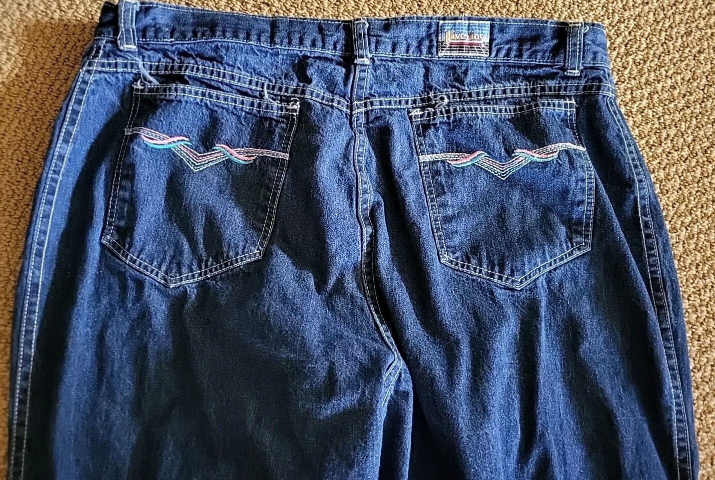 Vintage 70s LIVE INS Dark Blue Jeans Slim Hip – 36 Waist Embroidered Straight