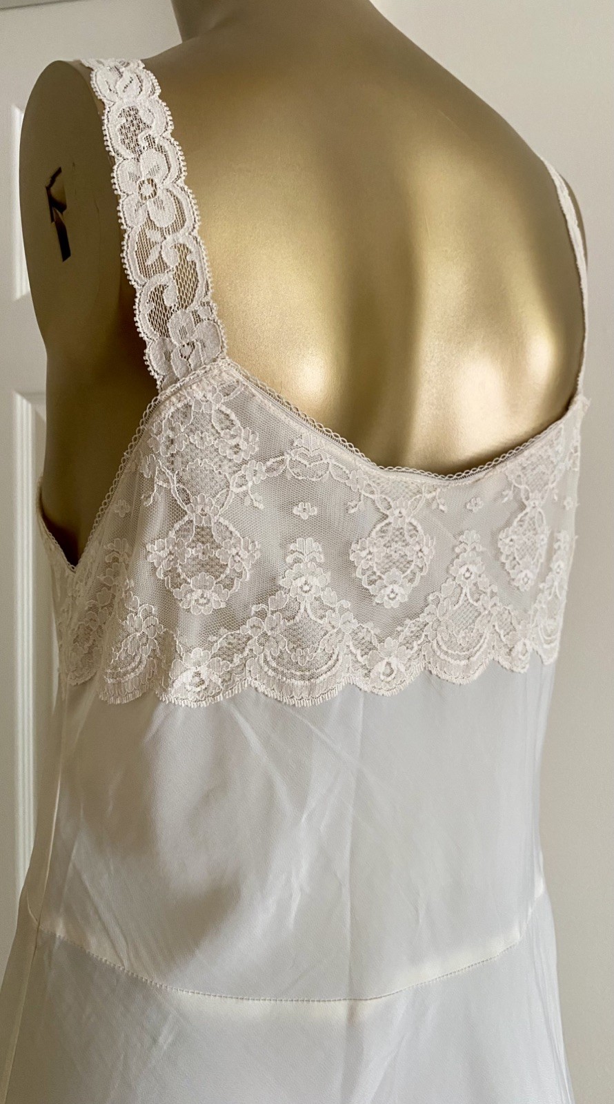 Vintage 60s Lace Trimmed Slip Dress Lady Lynne Volup 38-40 Bust XL Opaque Pin up
