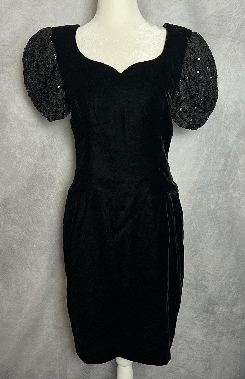 Vintage 1980s Morton Myles The Warrens Black Velvet Sequin Puff Sleeve Dress 8P