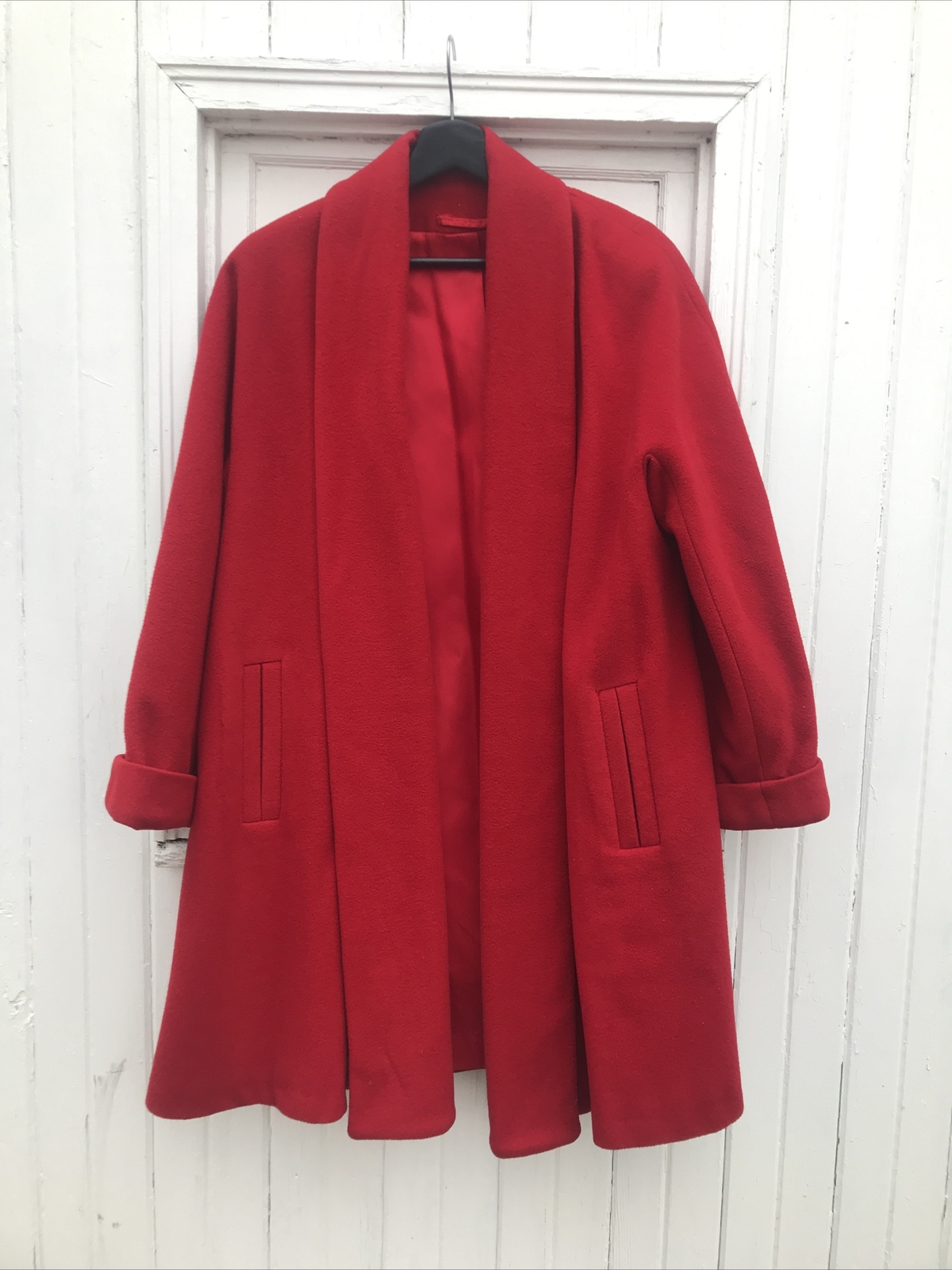 VTG Women&rsquo;s Coat 80s 90s USA Union Made Red Large 100% Wool Drapes No Closure