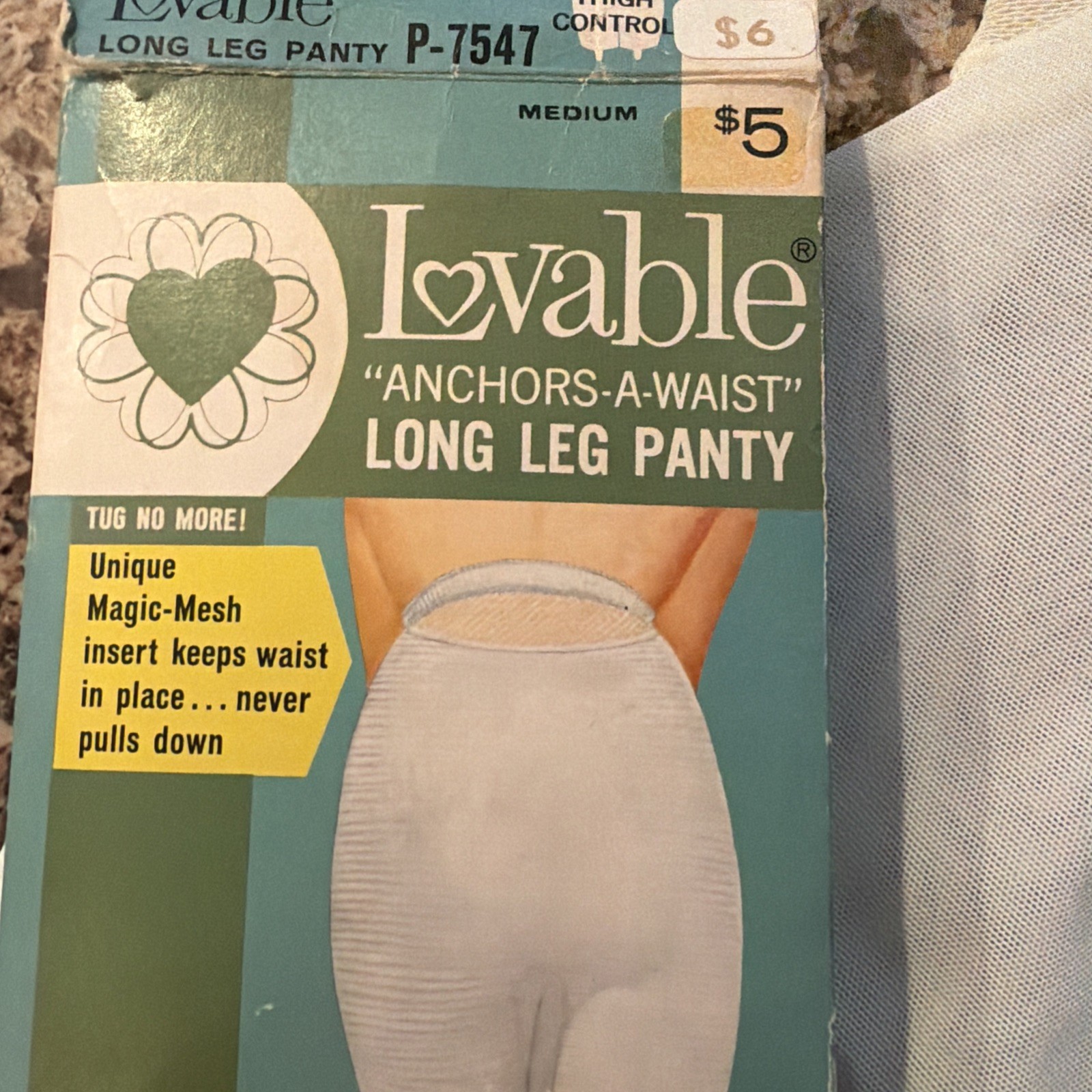 Vintage 1960&rsquo;s Loveable Long Leg Shapewear Girdle Shorts White Sz M