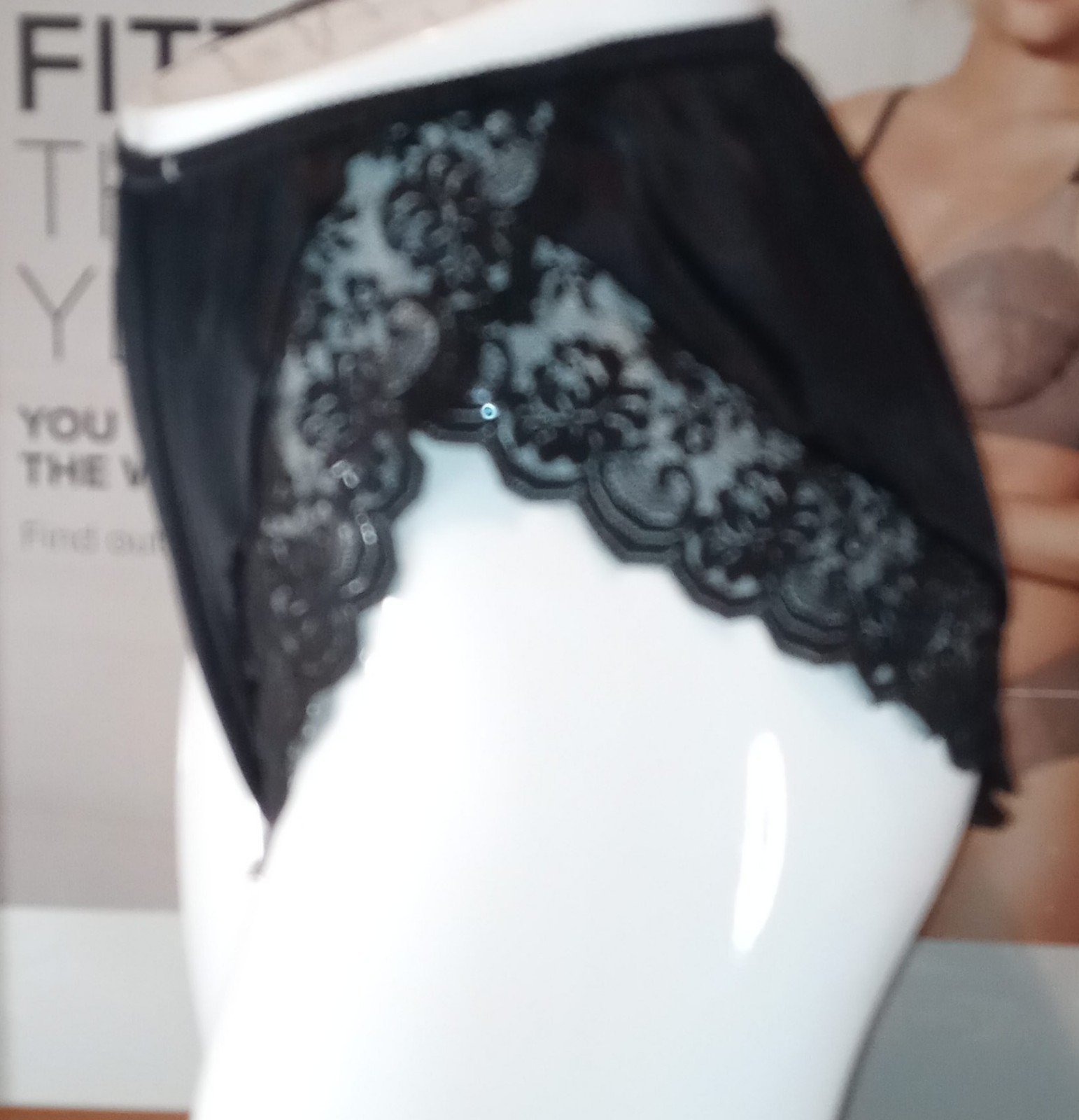 Vintage Maidenform Chantilly Panties Black Lace Trim Women&rsquo;s Size 6 Underwear