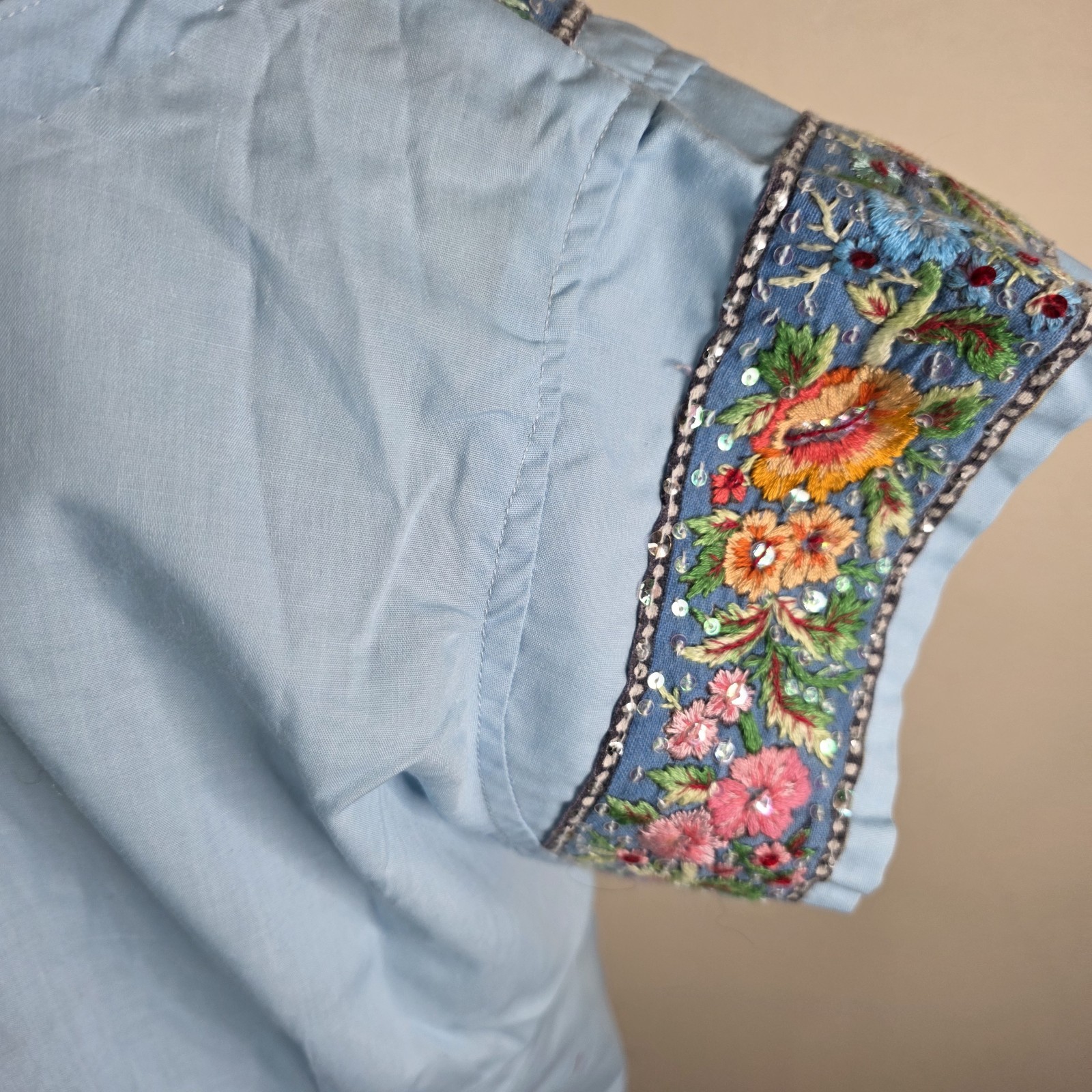 Vintage 1970&rsquo;s Women&rsquo;s Embroidered Handmade V neck Shirt Blouse Size M/L Peasant