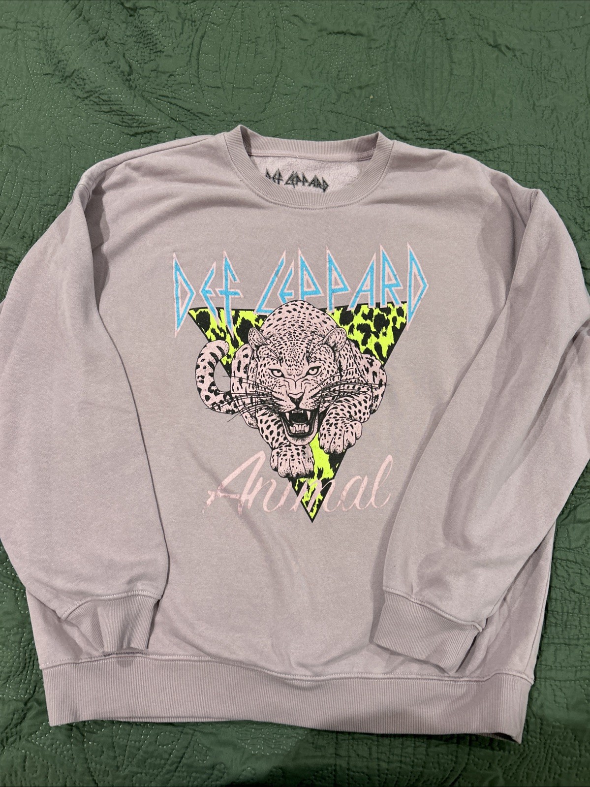 Def Leppard Graphic sweat shirt Unisex Large