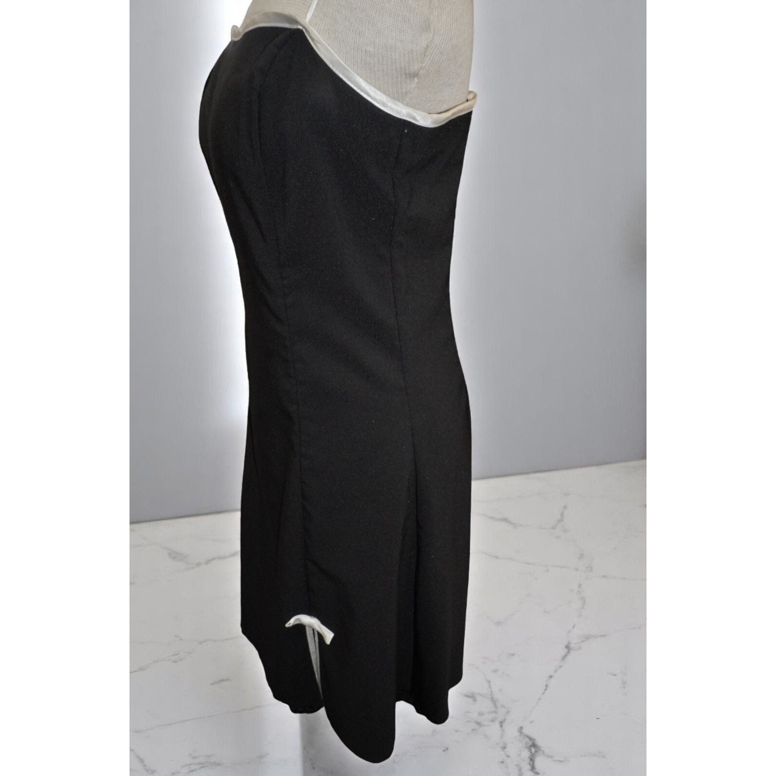 BCX Black & White Contrast Trim Mini Dress – Size 13 – Made in USA