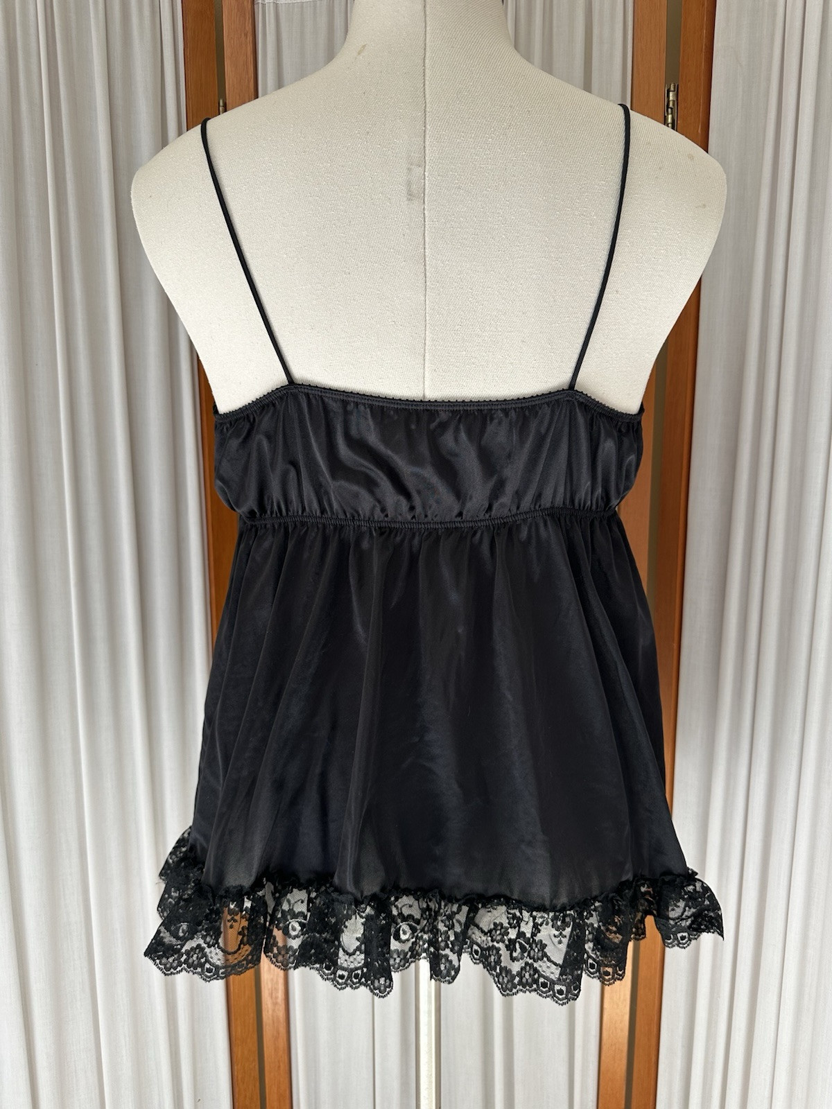 VTG Flair Frilly Front Tie Closure Lingerie Top Black Cami Teddy Sexy Nightie