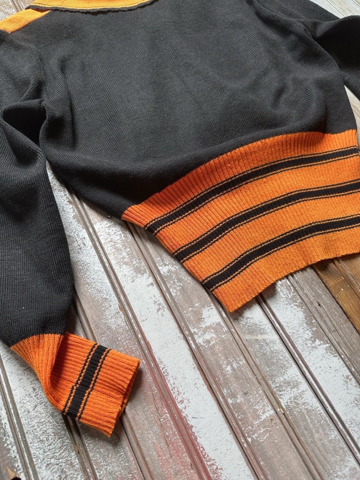 vintage 30s two tone black & orange striped sun faded ski sweater s/m