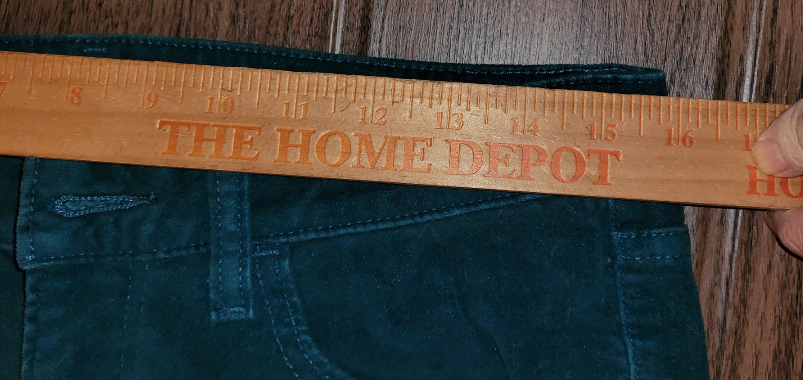 Levi&rsquo;s Premium Ultimate Bootcut GREEN Black Tab Velvety Jeans Size 29M W31 L31