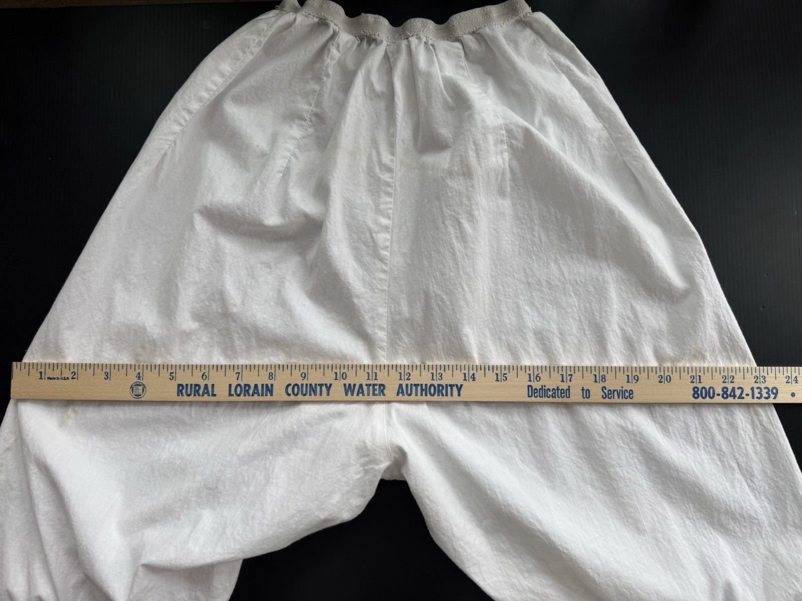 VINTAGE HANDMADE BLOOMERS RUFFLED HEM ELASTIC WAIST LONG PANTALOONS OFF WHITE