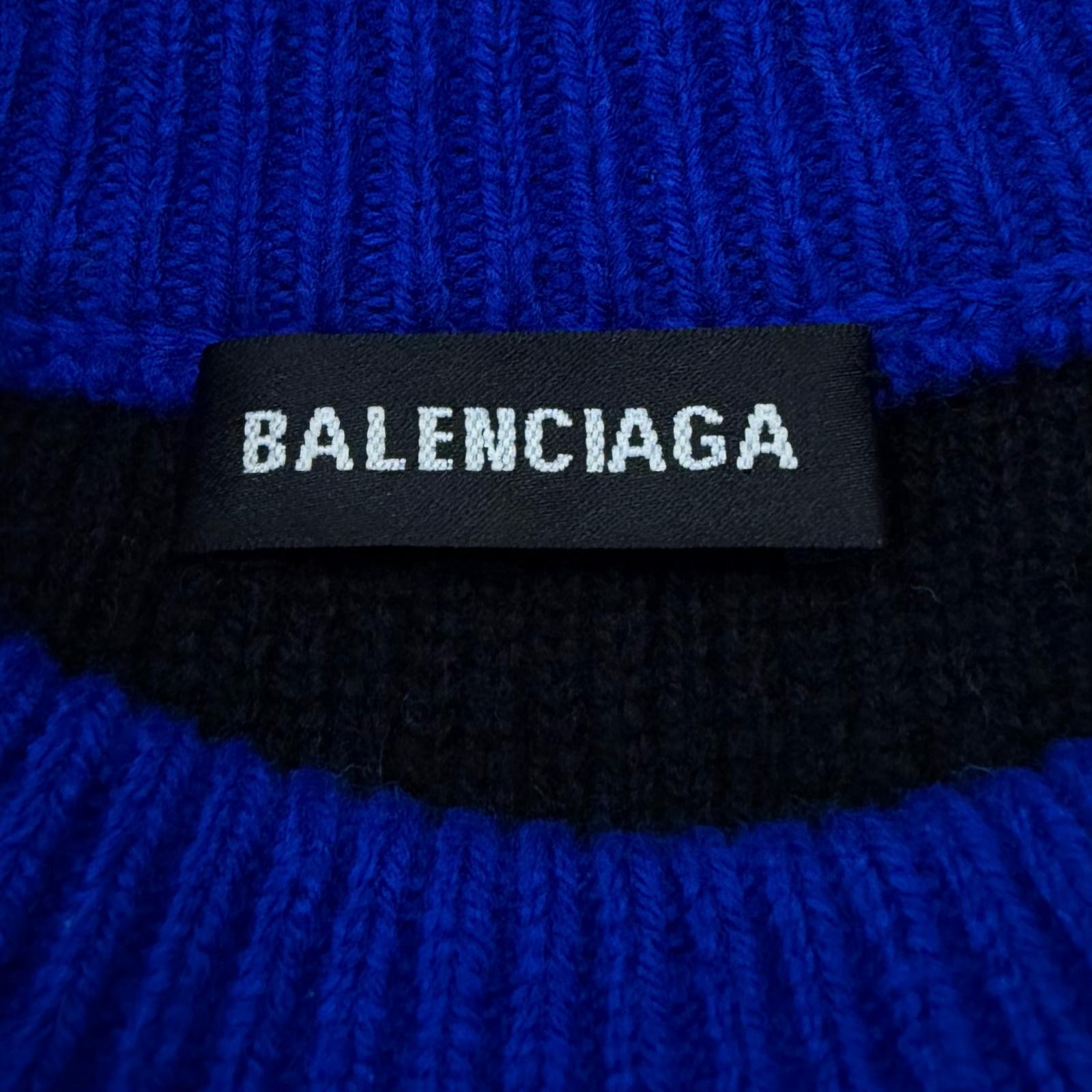 Balenciaga Wool Knit – DUTY FREE
