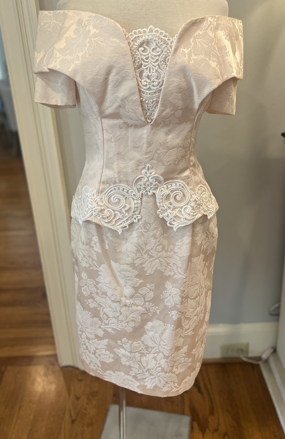 Vintage Scott McClintock Formal Cocktail Midi Dress Sz 10 Pink Lace Pearls
