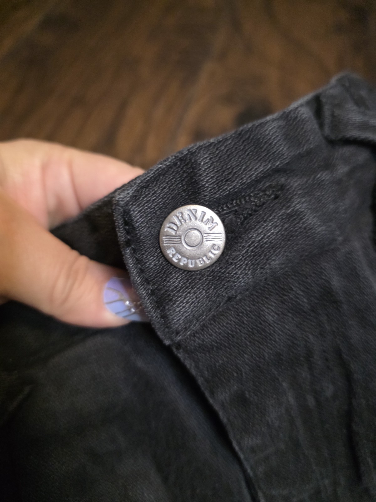 Vintage Denim Republic Black Denim Jeans Women&rsquo;s Size 13/14, Flat Lay 14 inches
