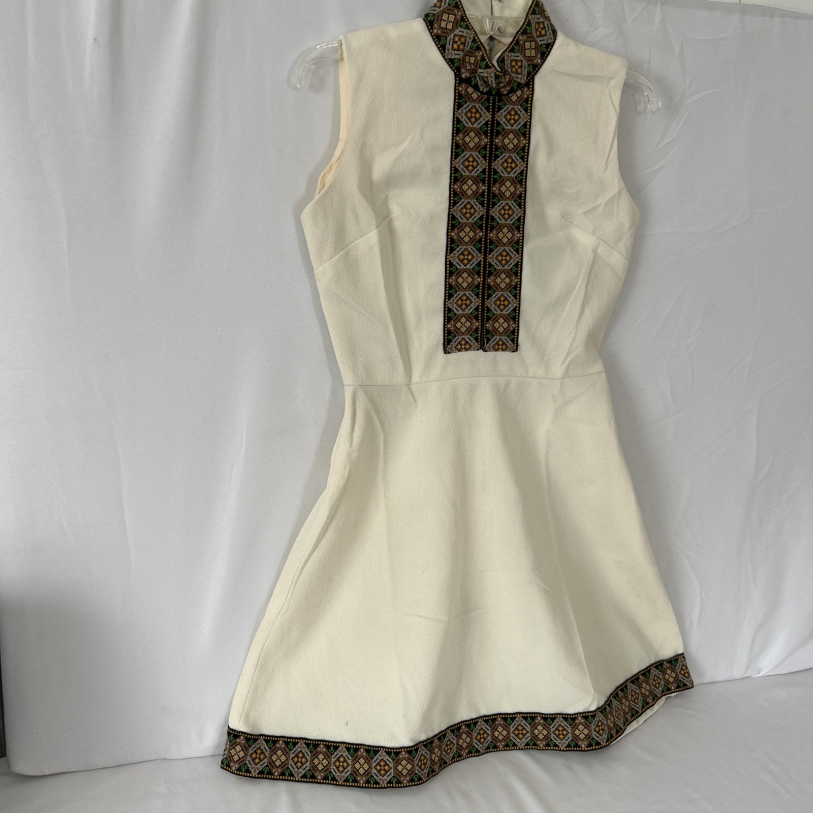 Vintage 1960/70’s Geometric Gimp Braid Trim Ivory Mod Mini Dress Size-S