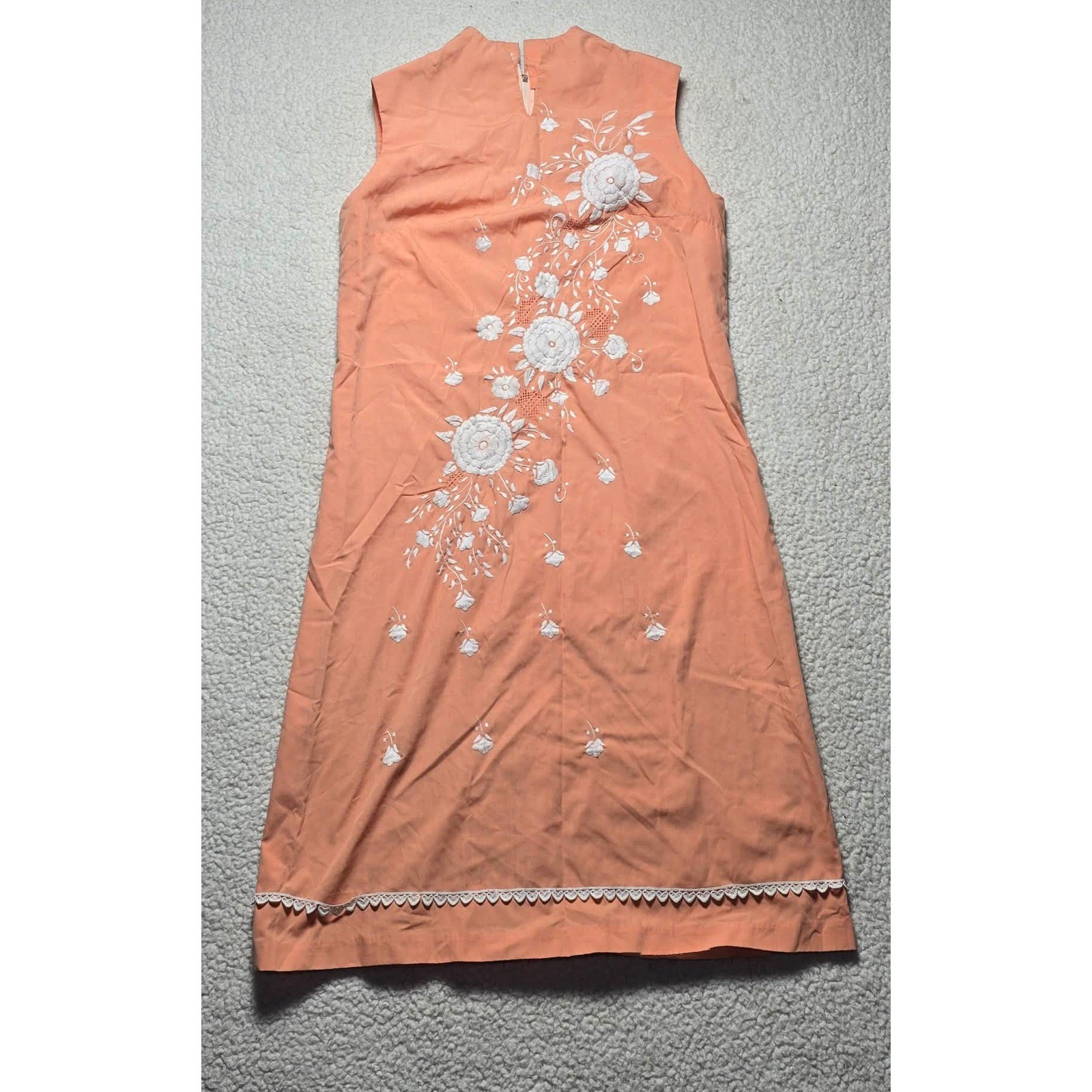 Vintage Tesoro&rsquo;s Manila Philippines Peach Floral Embroidered Shift Dress Sz 12