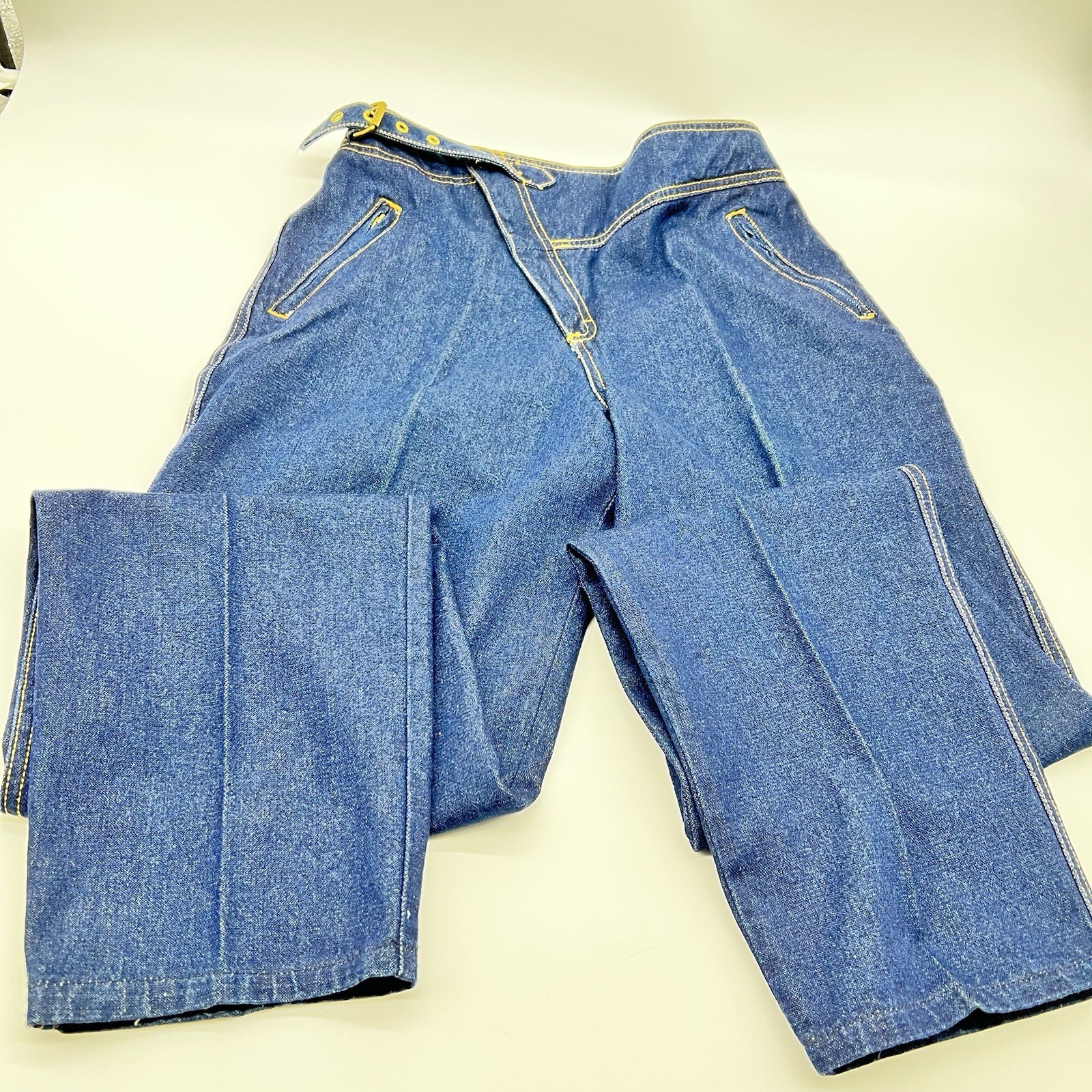 70&rsquo;s VTG RARE Jordache Diagonal Fly w/Self Belt in Dark Wash Straight Leg Jeans