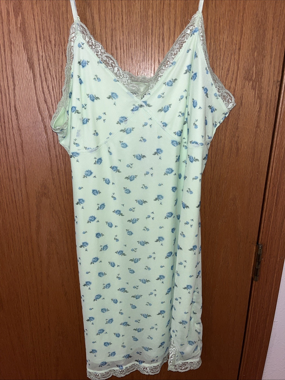 Wild Fable “NEW” Summer Fashion Forward Mini Dress – Floral Light Green XL