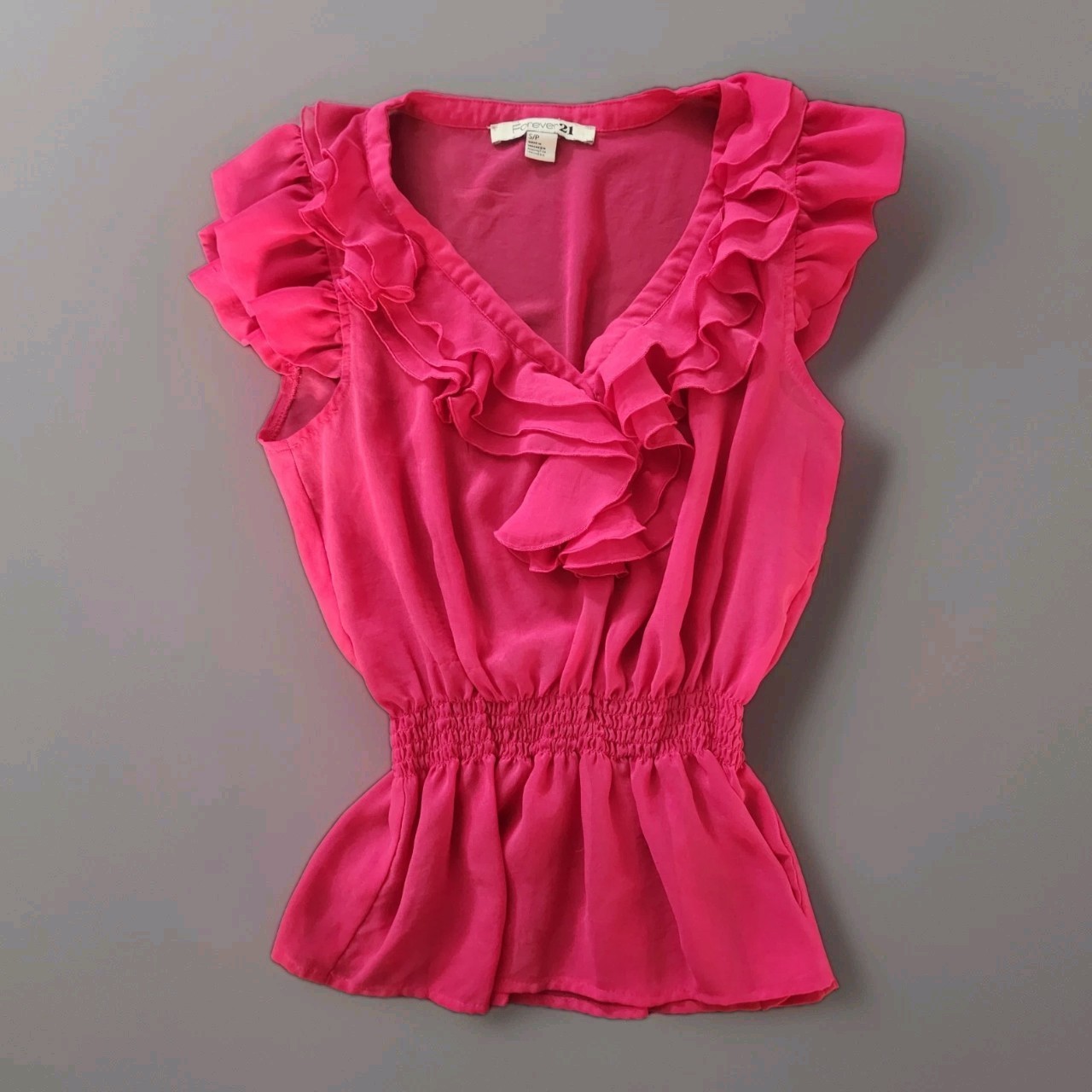 Forever 21 Vintage Y2K Women&rsquo;s Hot Pink Ruffle Sleeveless Top Size S