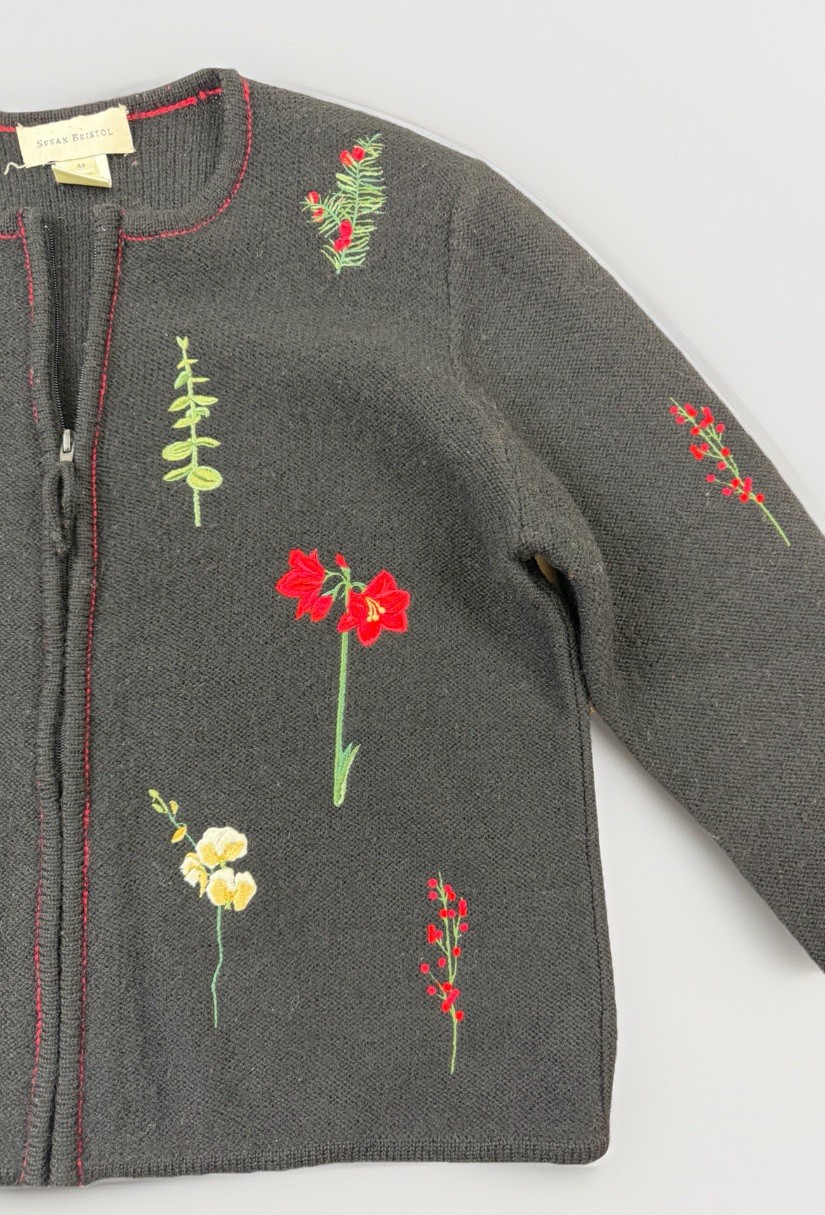 Vtg Susan Bristol Embroidered Flowers Wool Full-Zip Cardigan Sweater Black 2000