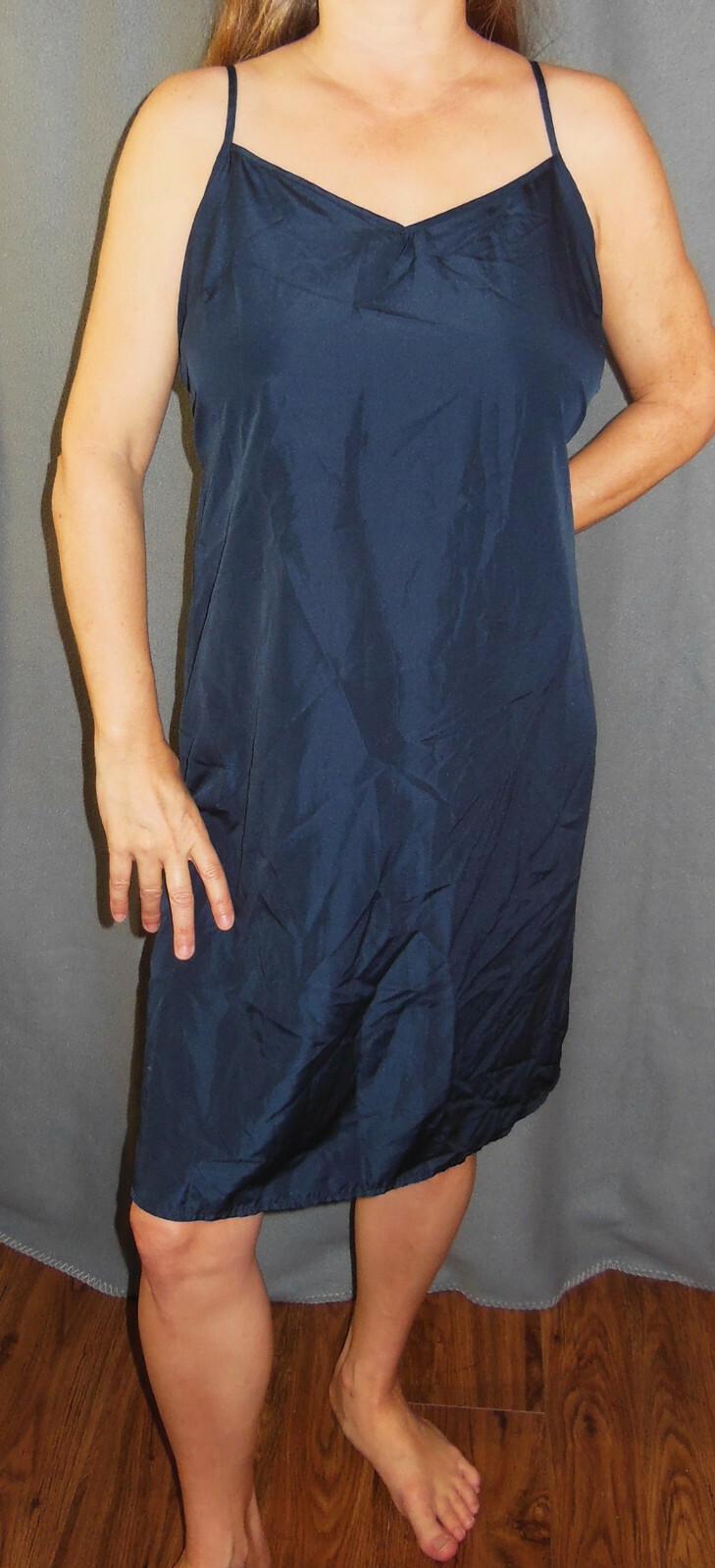 ELEGANT HAND MADE BLUE SILKY CREPE ELASTIC BACK FULL SLIP 42 44 46 EVC