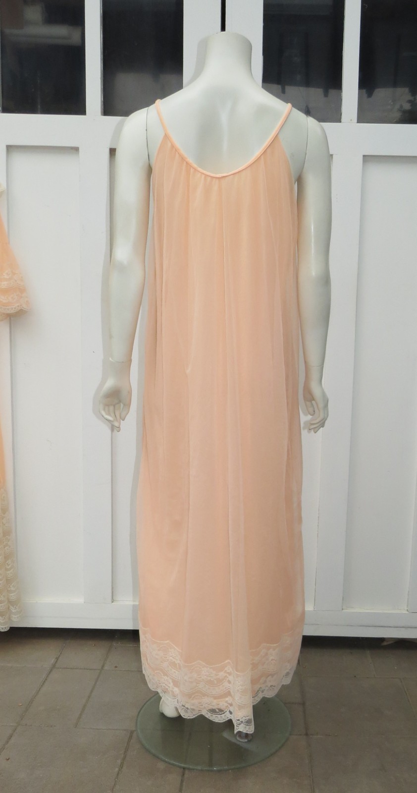 Vtg INTIME Bright Pink Coral Sheer Chiffon Peignoir Robe Nightgown RUFFLES L