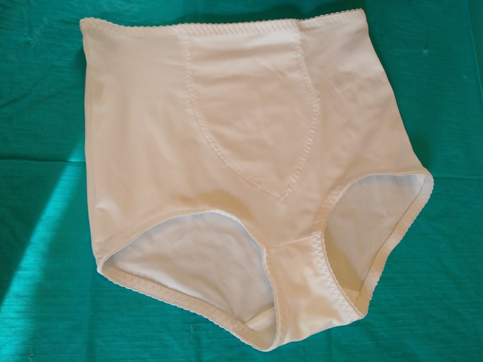 Vintage Shapewear Slimming Panties Cupid XL Shiny Tummy Panel Brief White