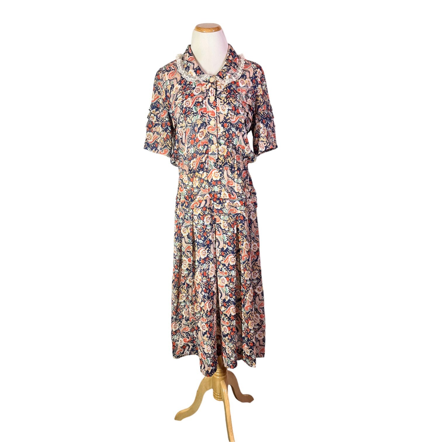 Vintage Unbranded Floral Shirtdress Sheer Lace Collar Fits 10/12
