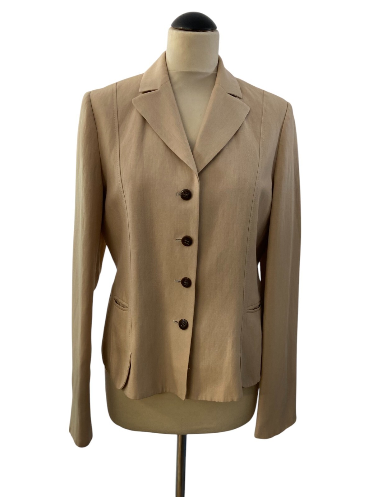 Women&rsquo;s 90s Vintage blazer | Italian-made linen blazer | Size EU 42