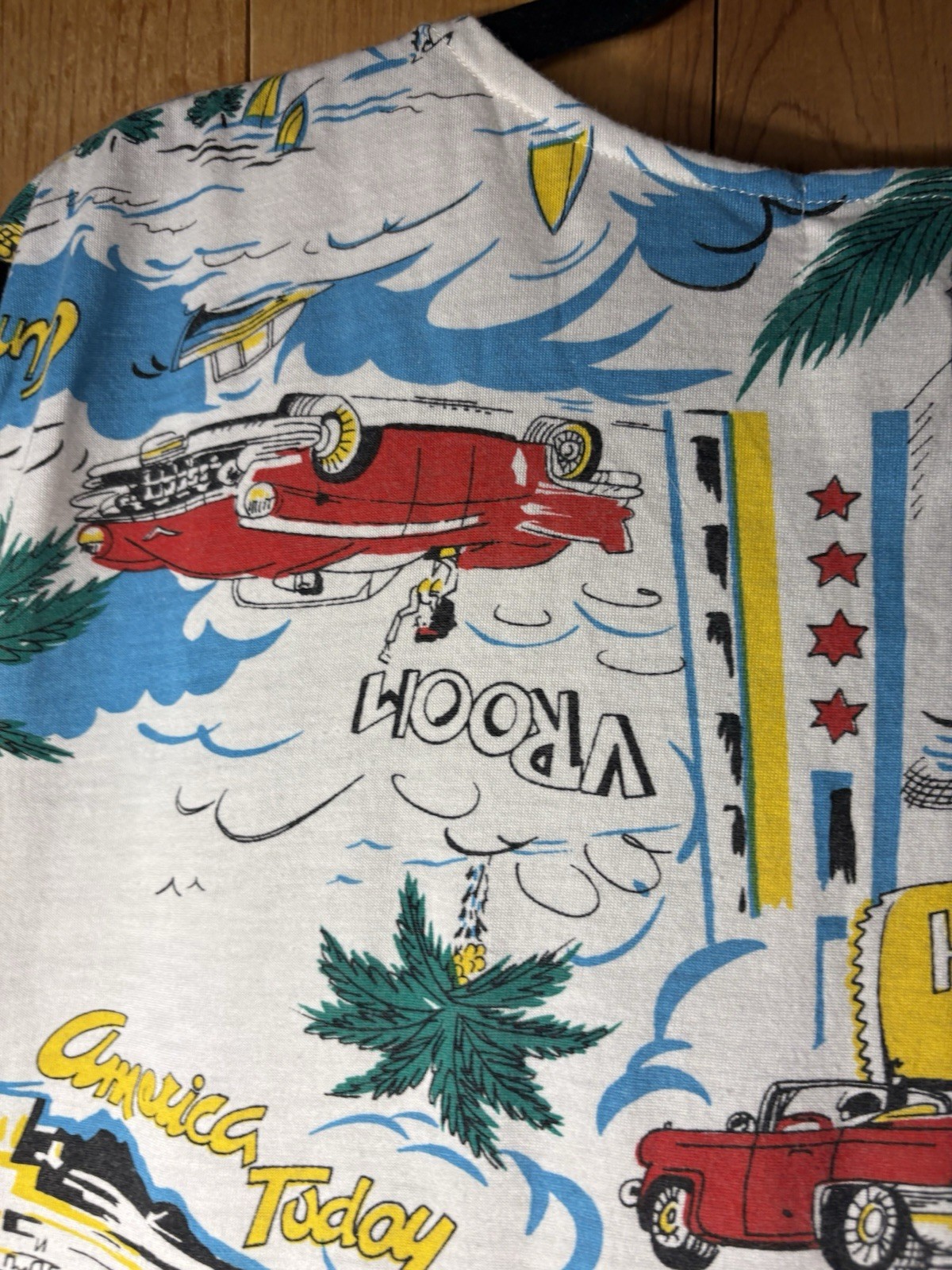 Vtg 80&prime; Instant Glamour Limited Express Cotton Graphic Tee Holiday Motel Cars M