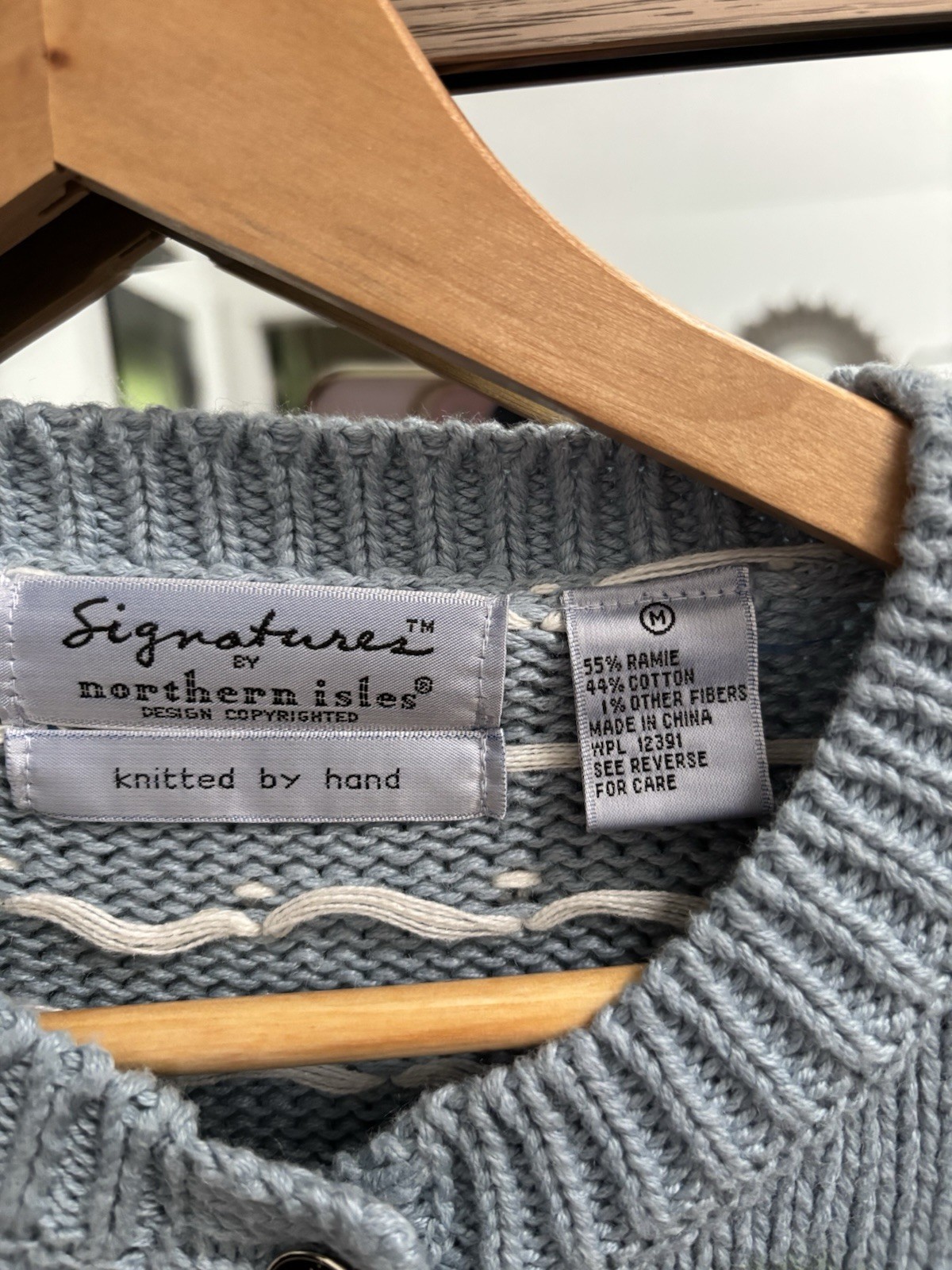 VTG 1990’s Signatures By Northern Isles Pastel Santa Cardigan Hand Knitted Sz M