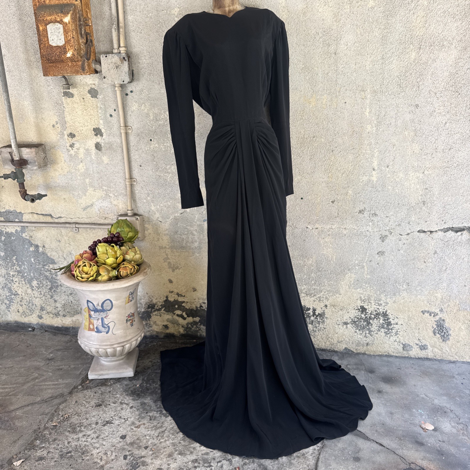 Vintage 1940s Black Crepe Gown Long Sleeve Maxi Gathered Center Hollywood 1930s