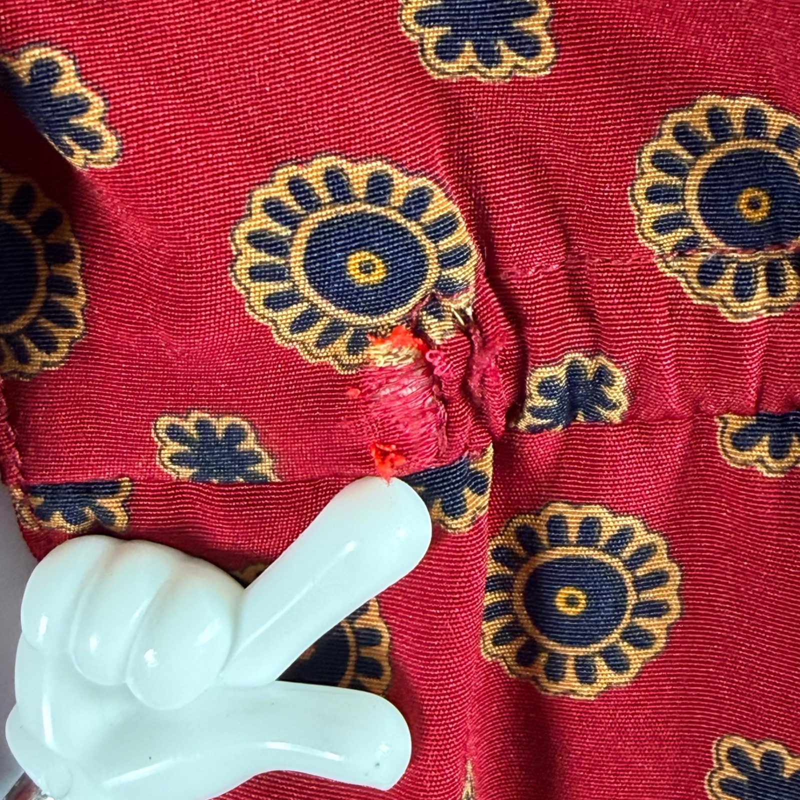 Appleseeds Vintage Red Medallion Print Pleated Midi Shirt Dress 12P Belted