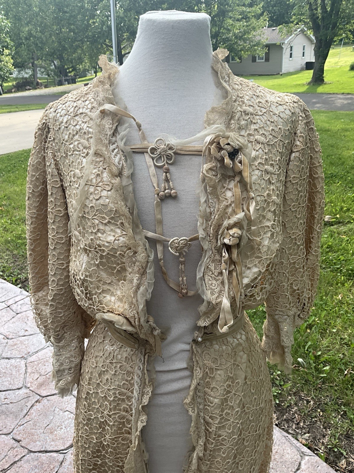 RARE 1920s MOST ORNATE LADIES GARDEN OPERA EDWARDIAN LACE SILK COAT AMAZING