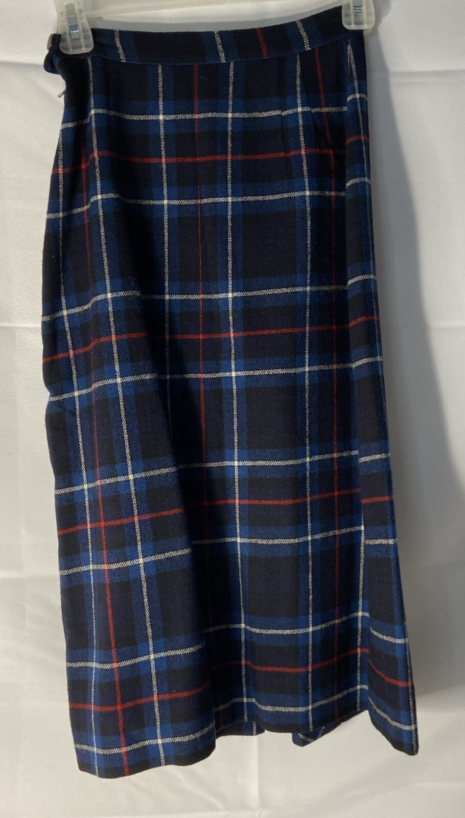 Vintage Plaid Wool Skirt by Pendleton Blue Red Black White 22 IN Waist
