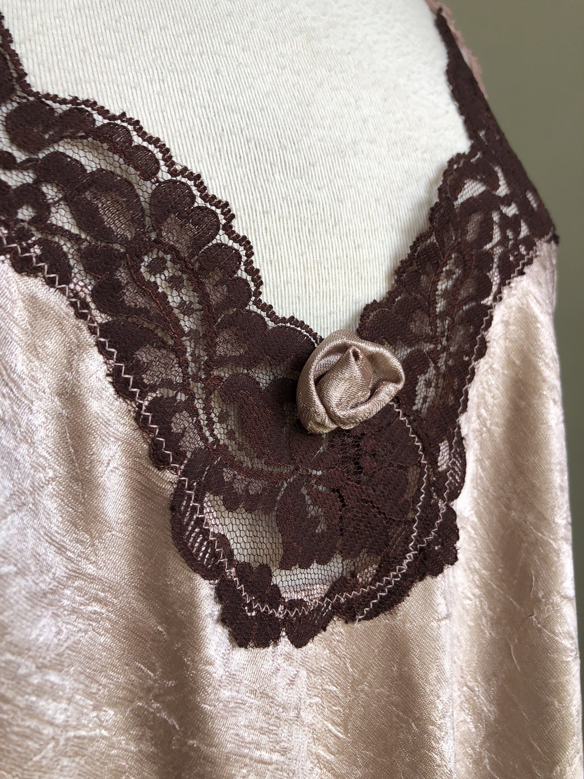 GORGEOUS VTG Dominique & Simone Hand-dyed Silky Satin & Lace Chemise Lingerie M