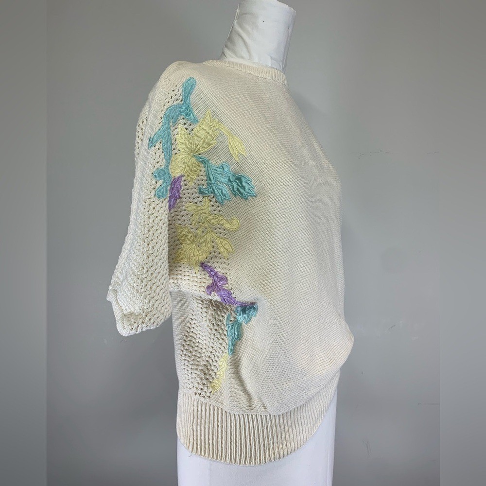 Vintage Kyouko Design Studio Pastel Floral Embroidered Cotton Knit Sweater