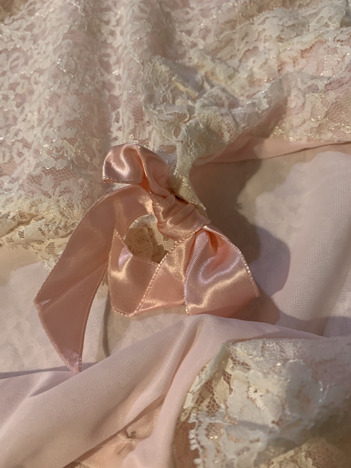 ❤️Vintage Bed Jacket M Pink Nylon Chiffon & Creamy Lace Mid Century 50s