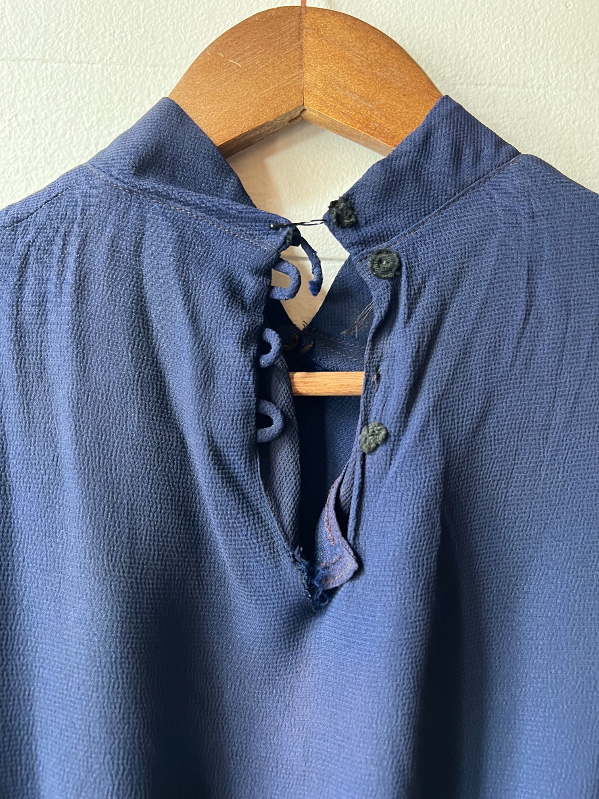 Vintage 1940s Blue Dress Striped Accents AS IS – 34x28x43 AR FL